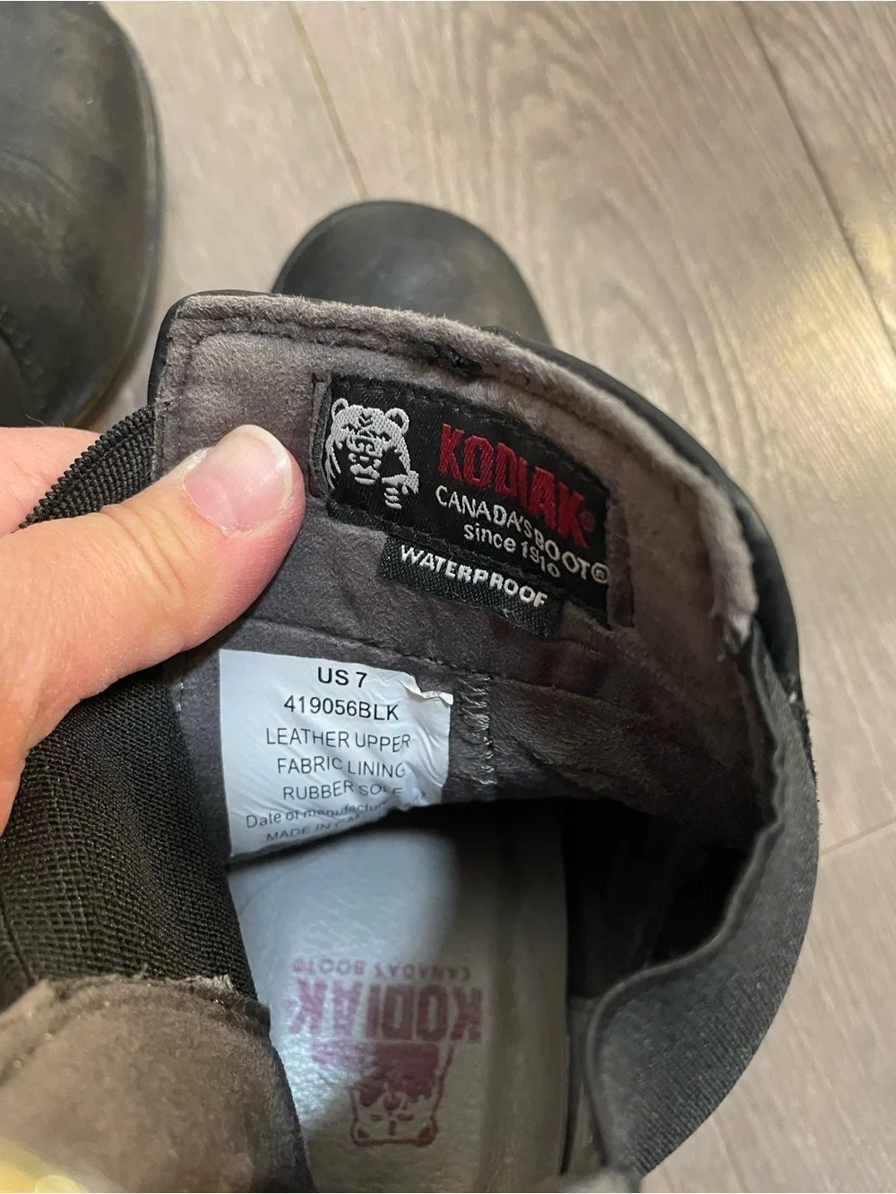 Kodiak Black Leather Ankle Boots